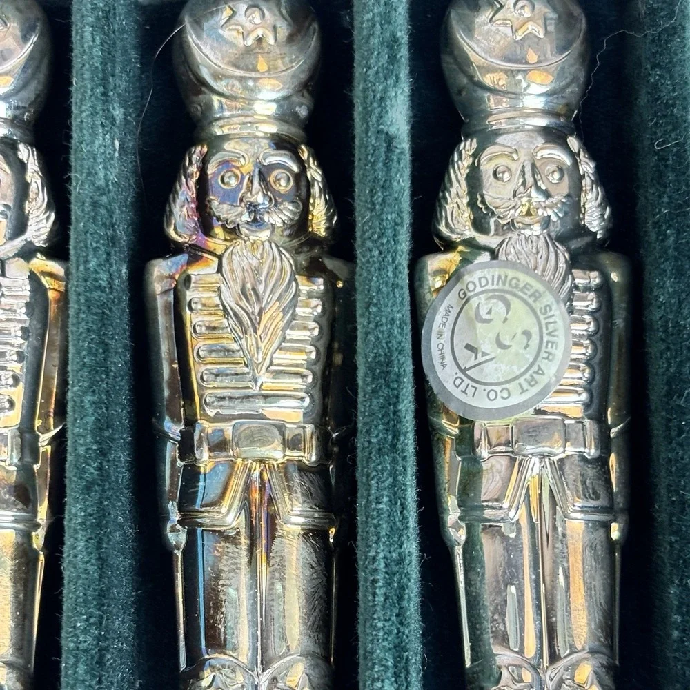 Silver Treasures By Godinger Nutcracker Cheese Spreaders Vintage In Velvet Box